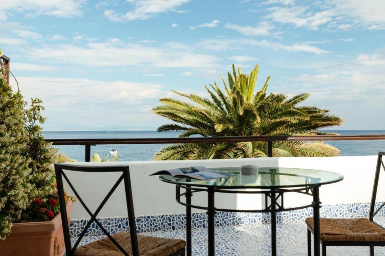 Giardino Eden Resort イスキア島 エクステリア 写真